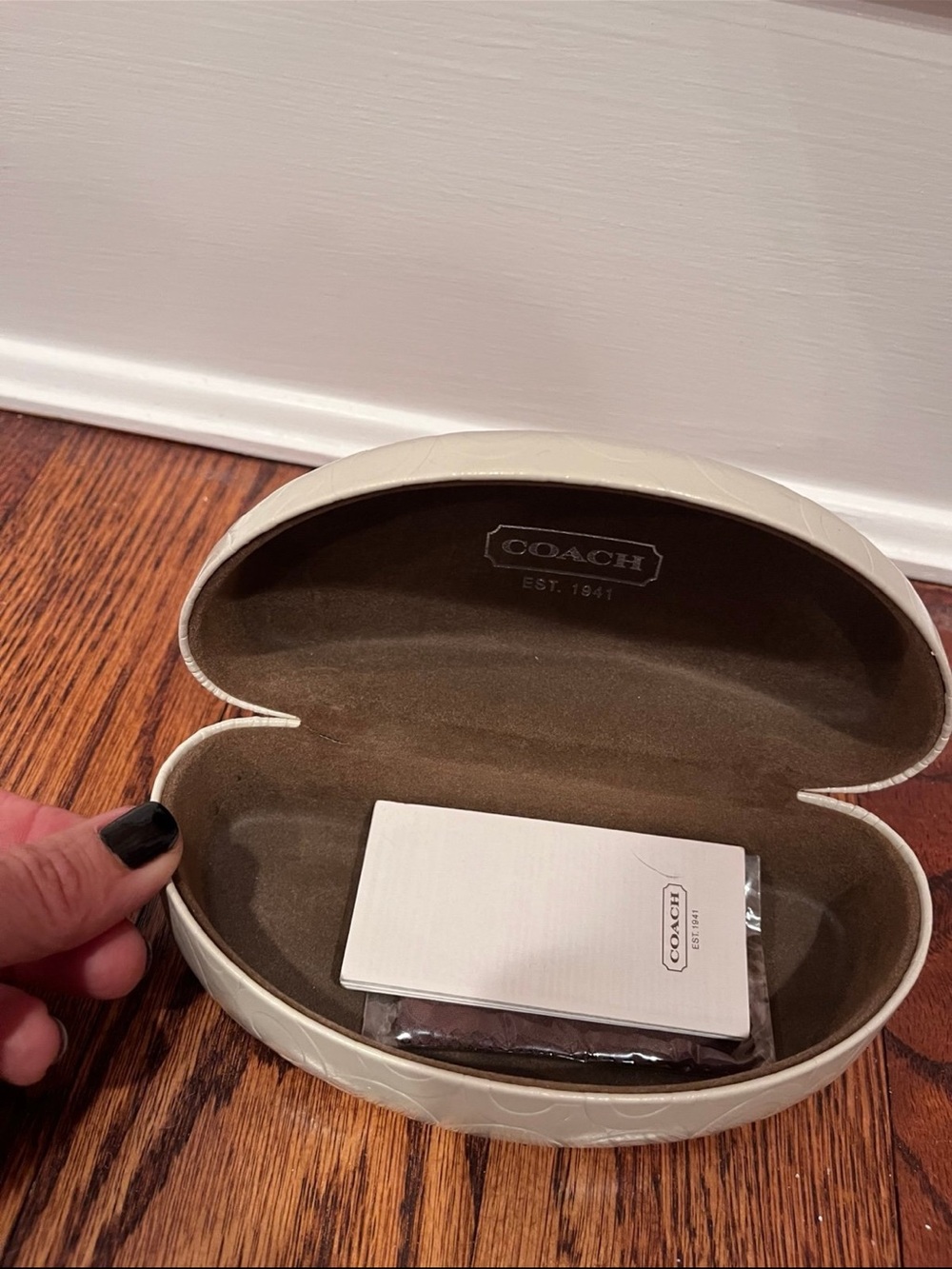 Coach Clamshell Sunglass Case with cleaning cloth and insert